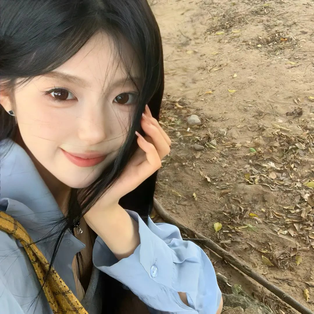 玫瑰丛生